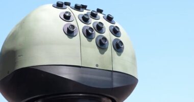SearchCam